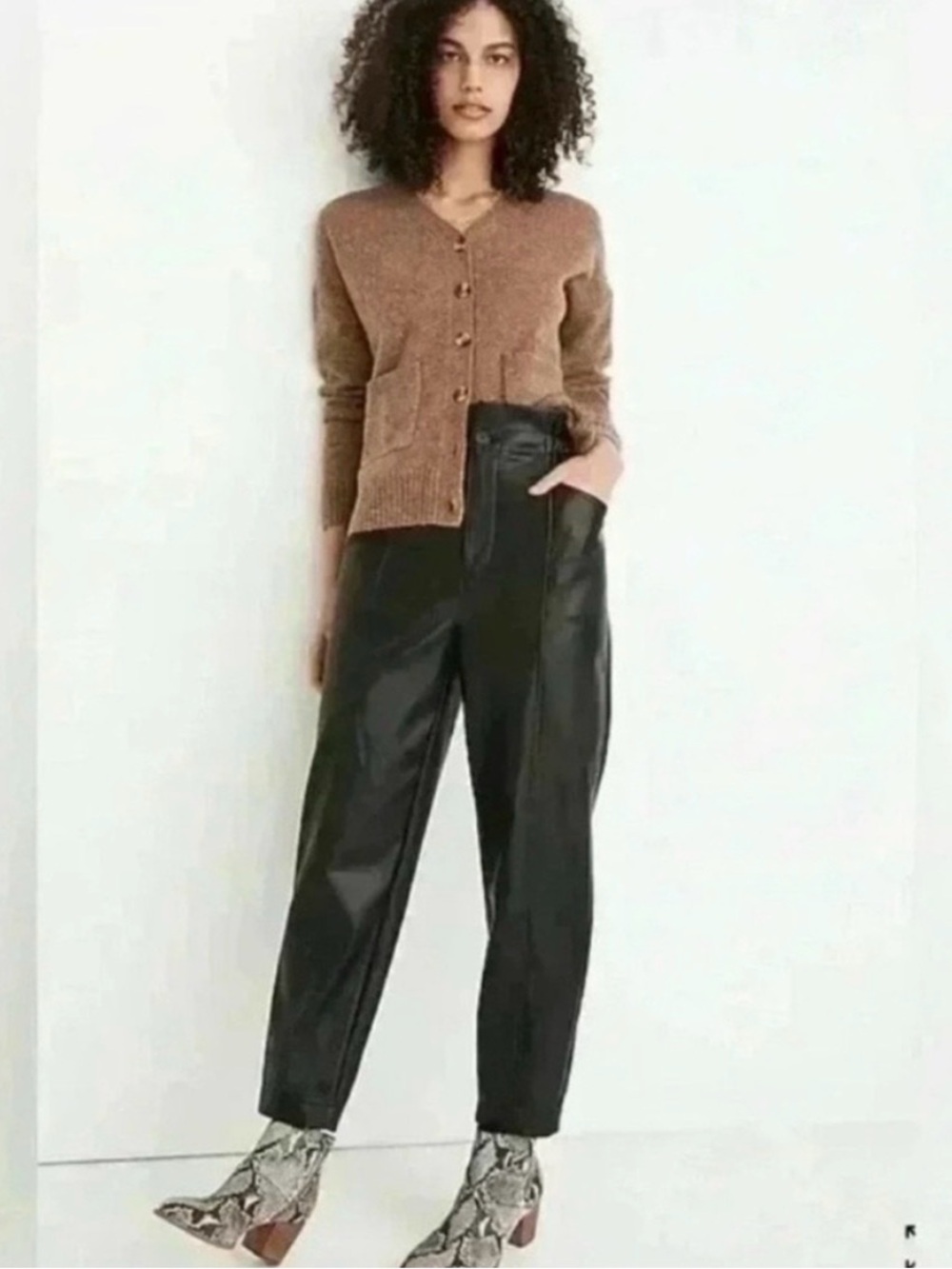Madewell Vegan Leather Pull-On Paperbag Pants
Black